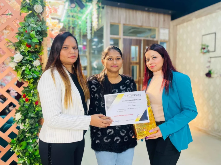 best makeup academy in varanasi